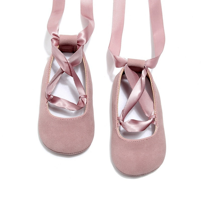 Spring Baby Girl Dance Shoes Newborn Ballerina Sweet Very Light Ribbon Toddler Infants Crib Shoes